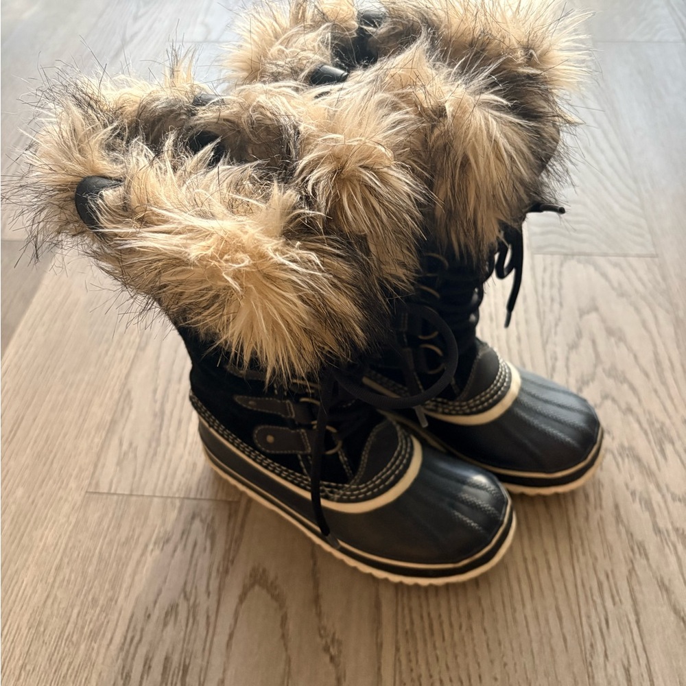 Sorel Joan of Arctic Boots
